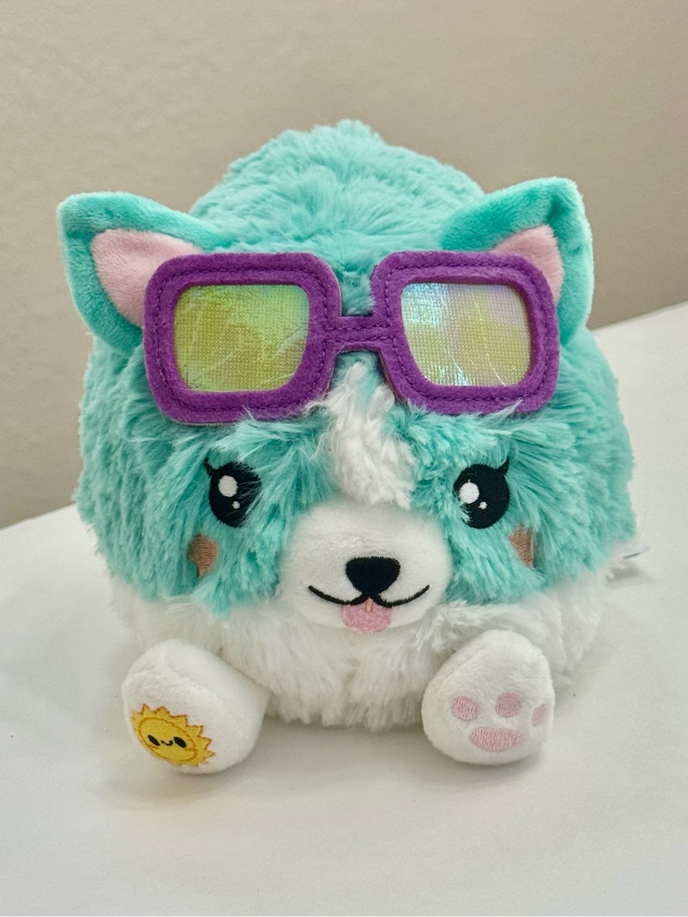 Squishable - Squish Park Snacker Corgi - Retired